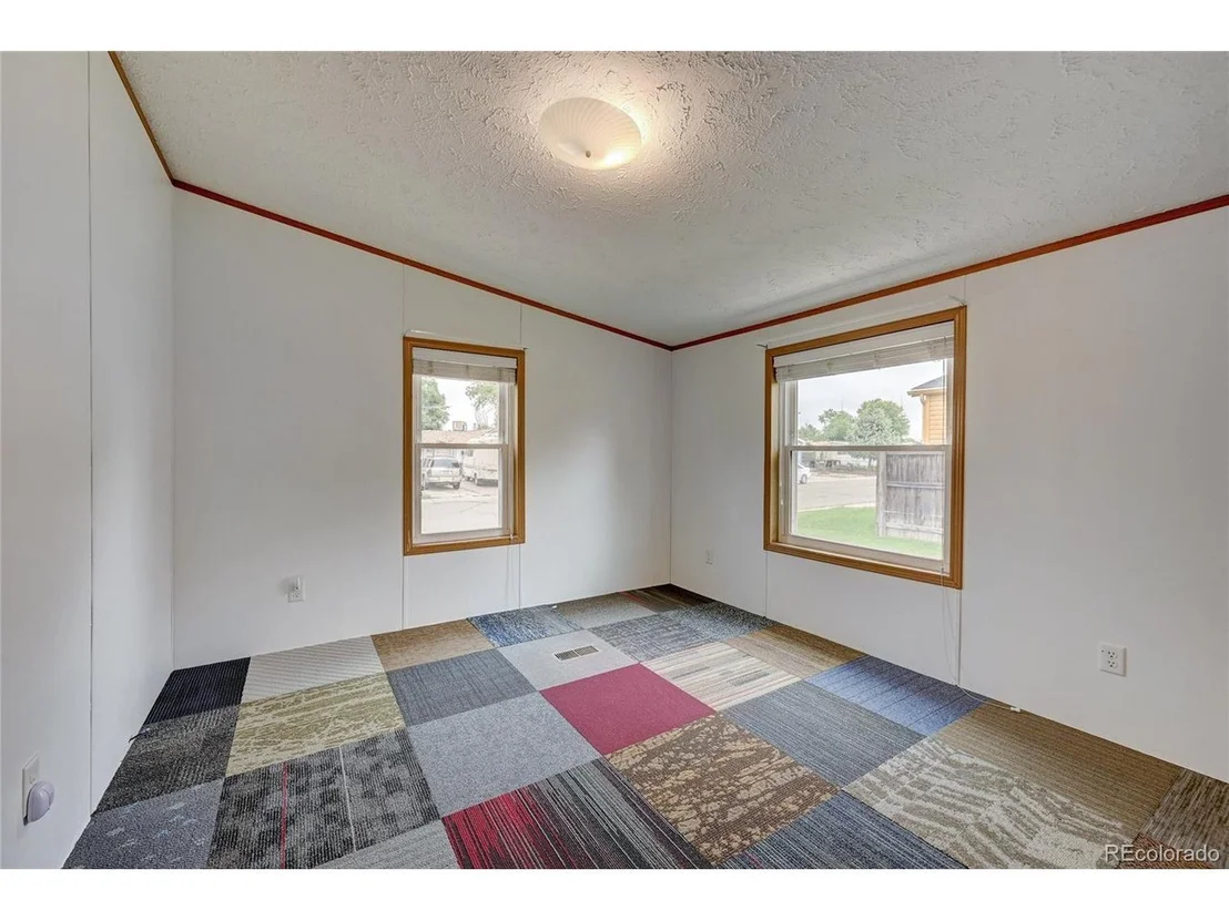 Photo of 1019 Macdavidson Cir