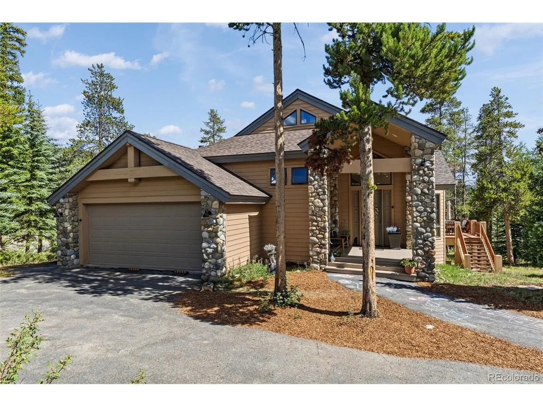 Photo of 28 Spruce Cir