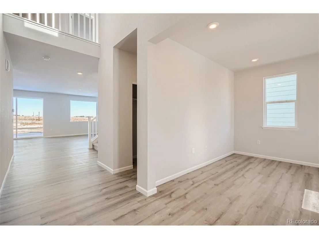 Photo of 1300 Brookfield Pl