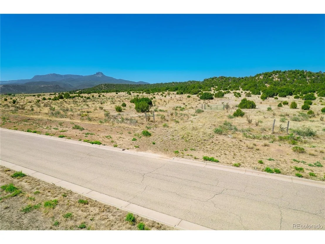 Photo of 37300 Kunzite Rd