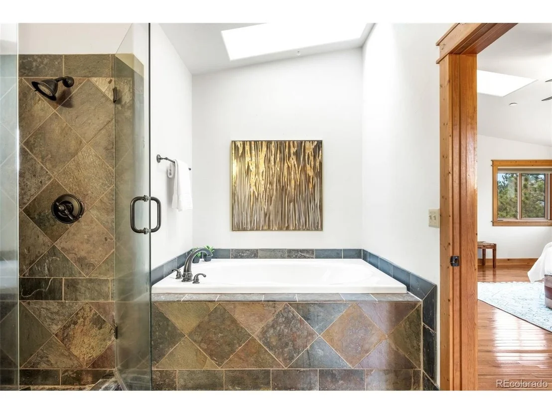 Photo of 229 Mohawk Trl
