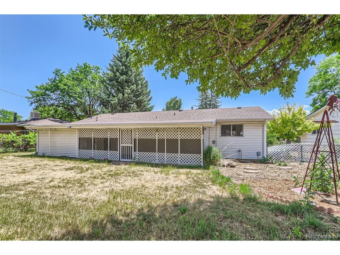 Photo of 18 Empson Dr