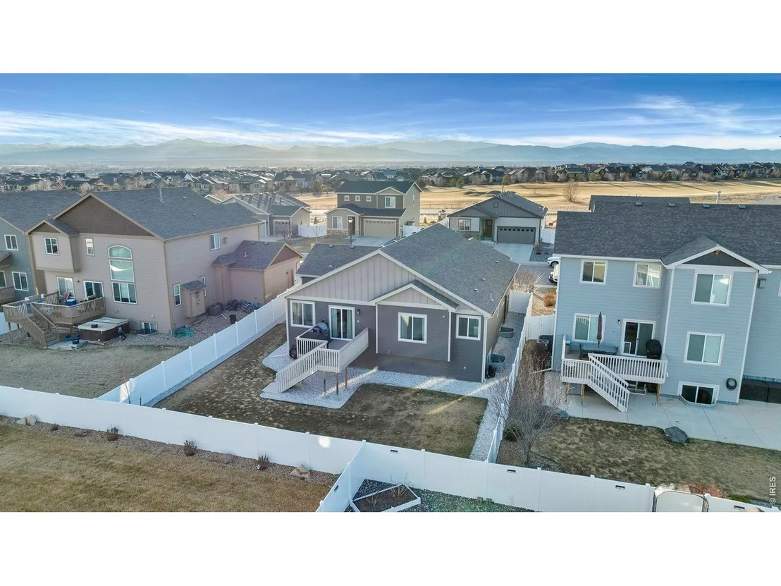 Photo of 5225 Carmon Dr