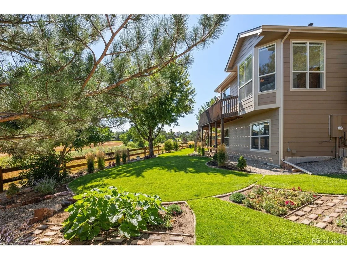 Photo of 5937 Lance Pl