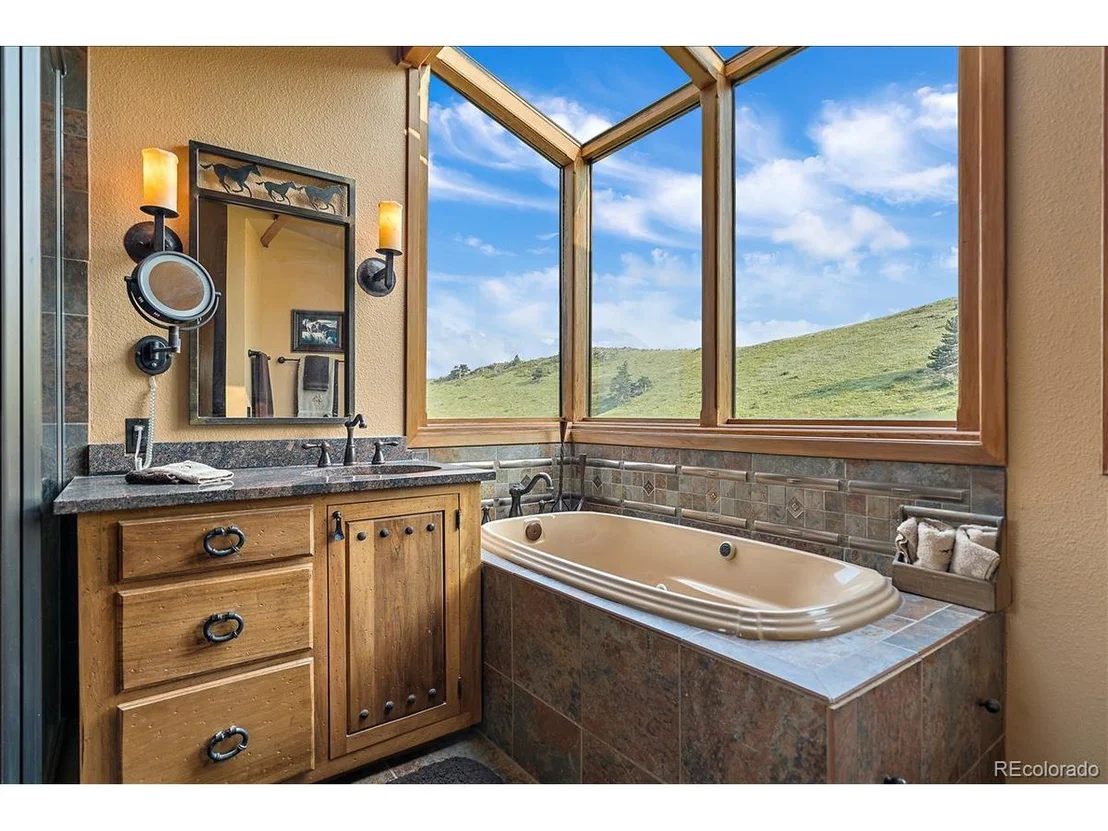 Photo of 4528 Sheep Patch Rd