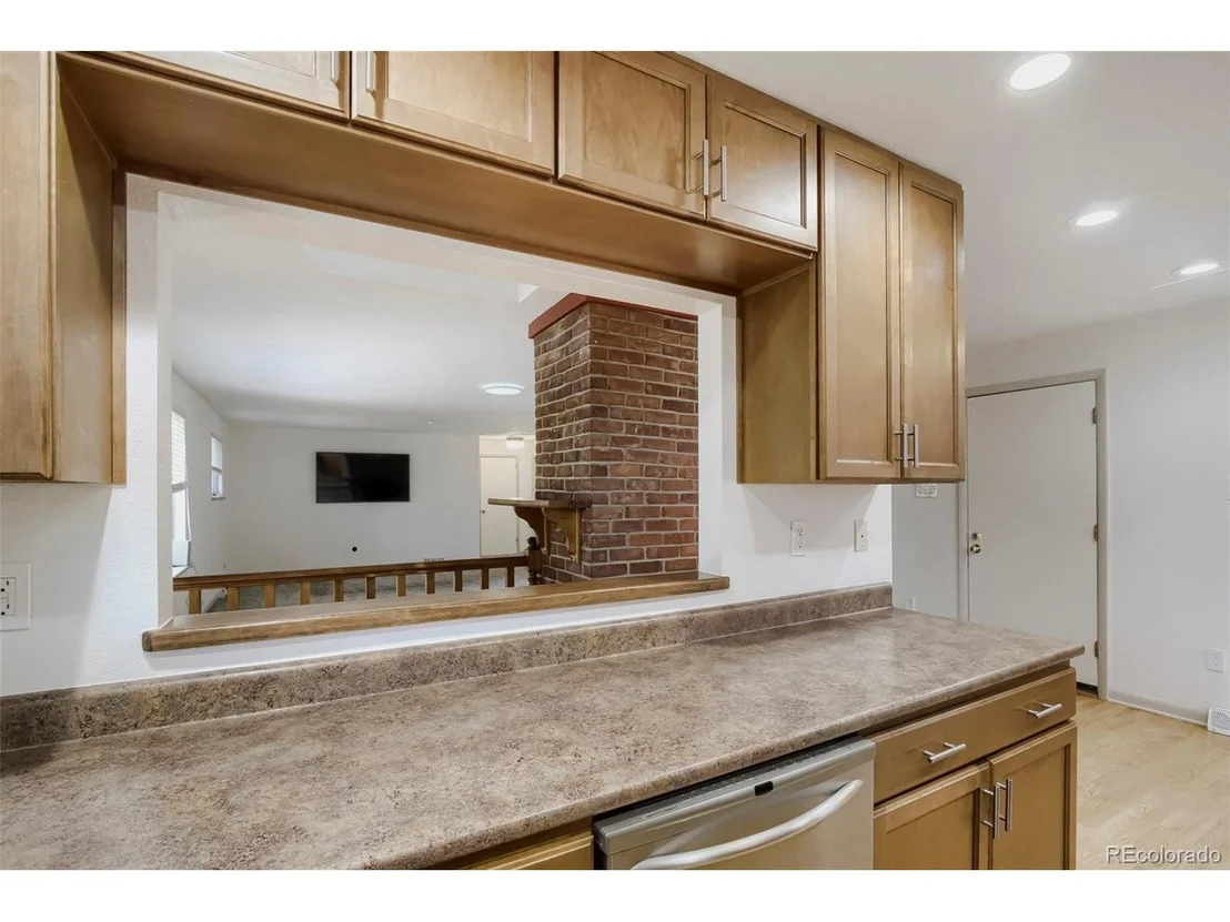 Photo of 6421 Independence St
