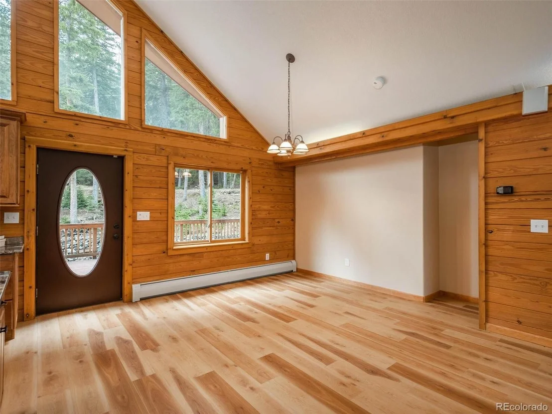 Photo of 225 Bear Claw Ln