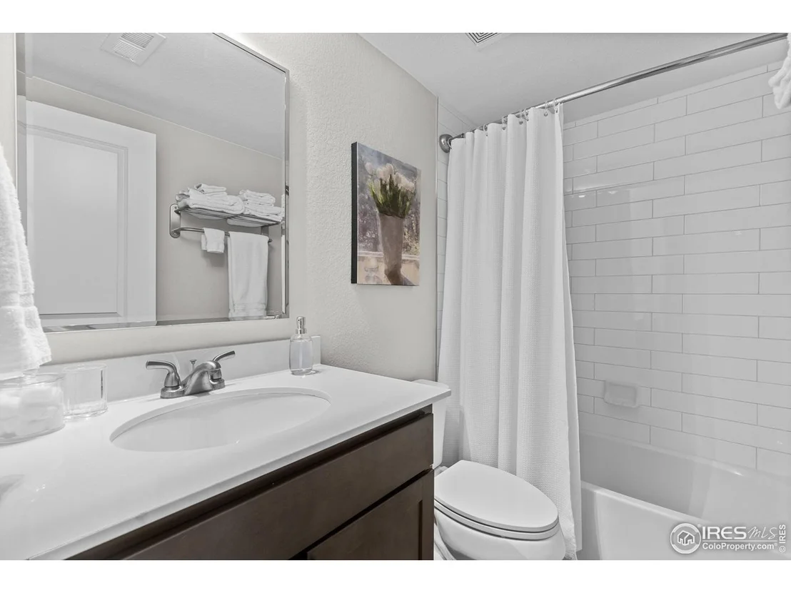 Photo of 4859 Maxwell Ave