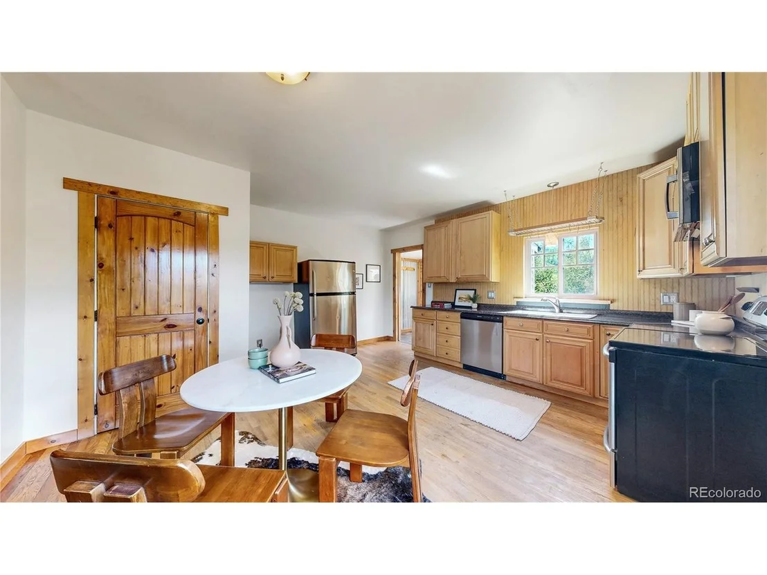 Photo of 609 Boyd St