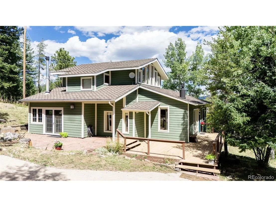 Photo of 190 Circle Dr