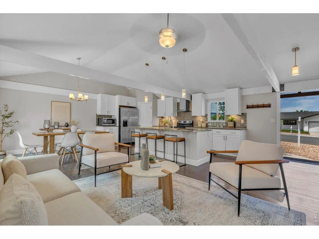 Photo of 1490 Chambers Dr