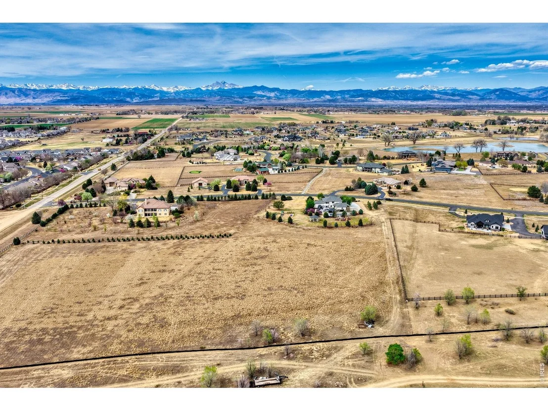 Photo of 3938 Vale View Ln