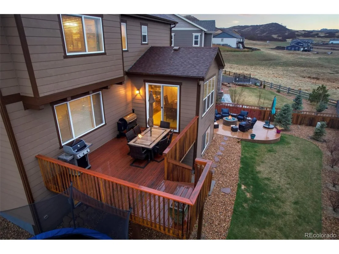 Photo of 7110 Oasis Dr