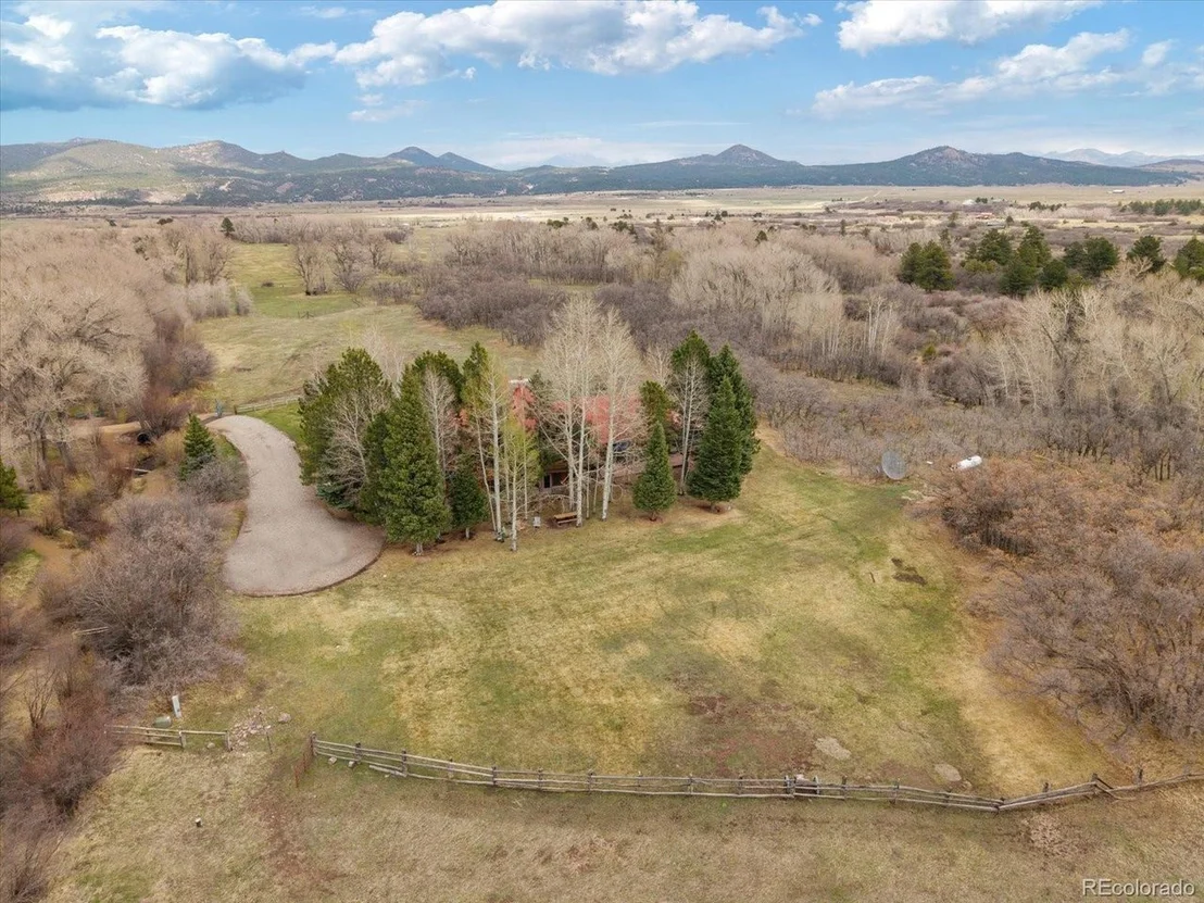 Photo of 1423 County Road 192