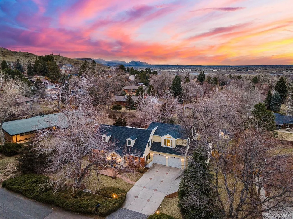Photo of 14055 Foothill Cir