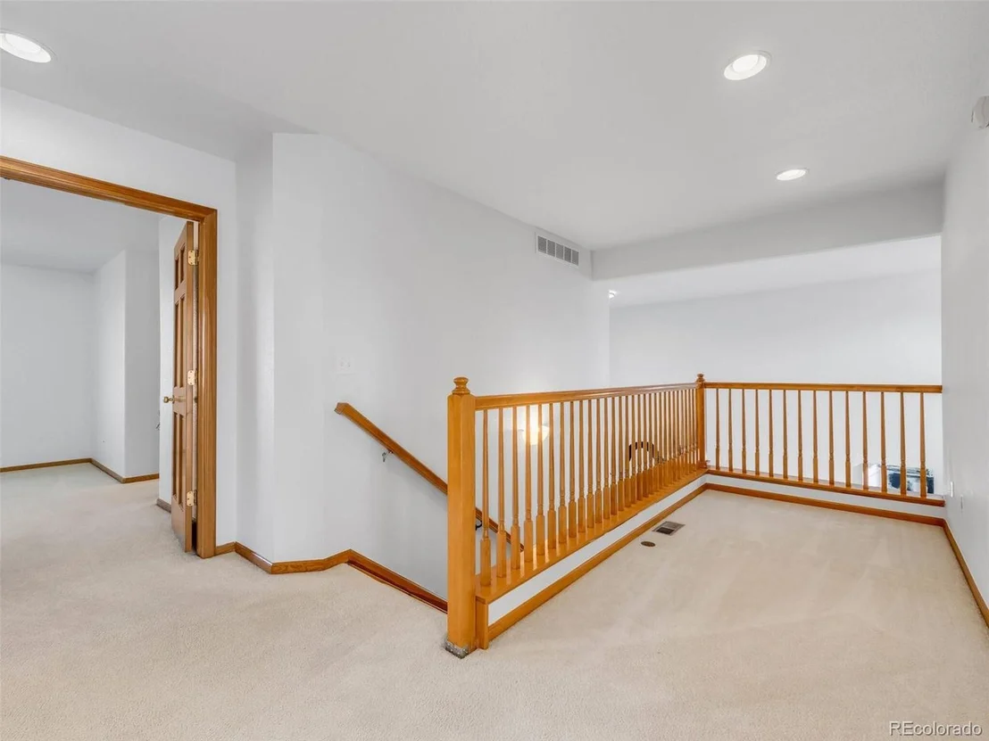Photo of 903 Grays Peak Dr