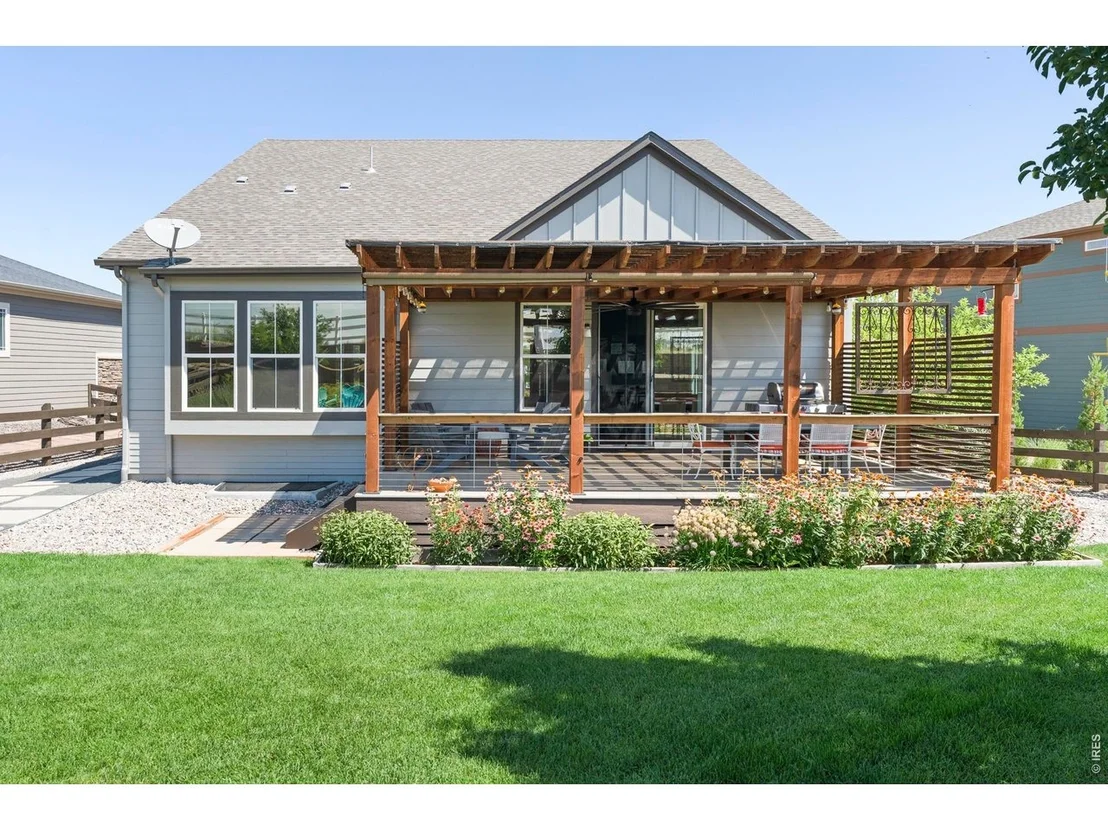 Photo of 865 Stagecoach Dr
