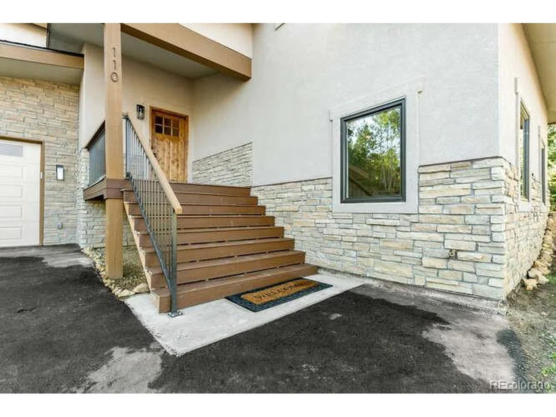 Photo of 110 County Road 8990