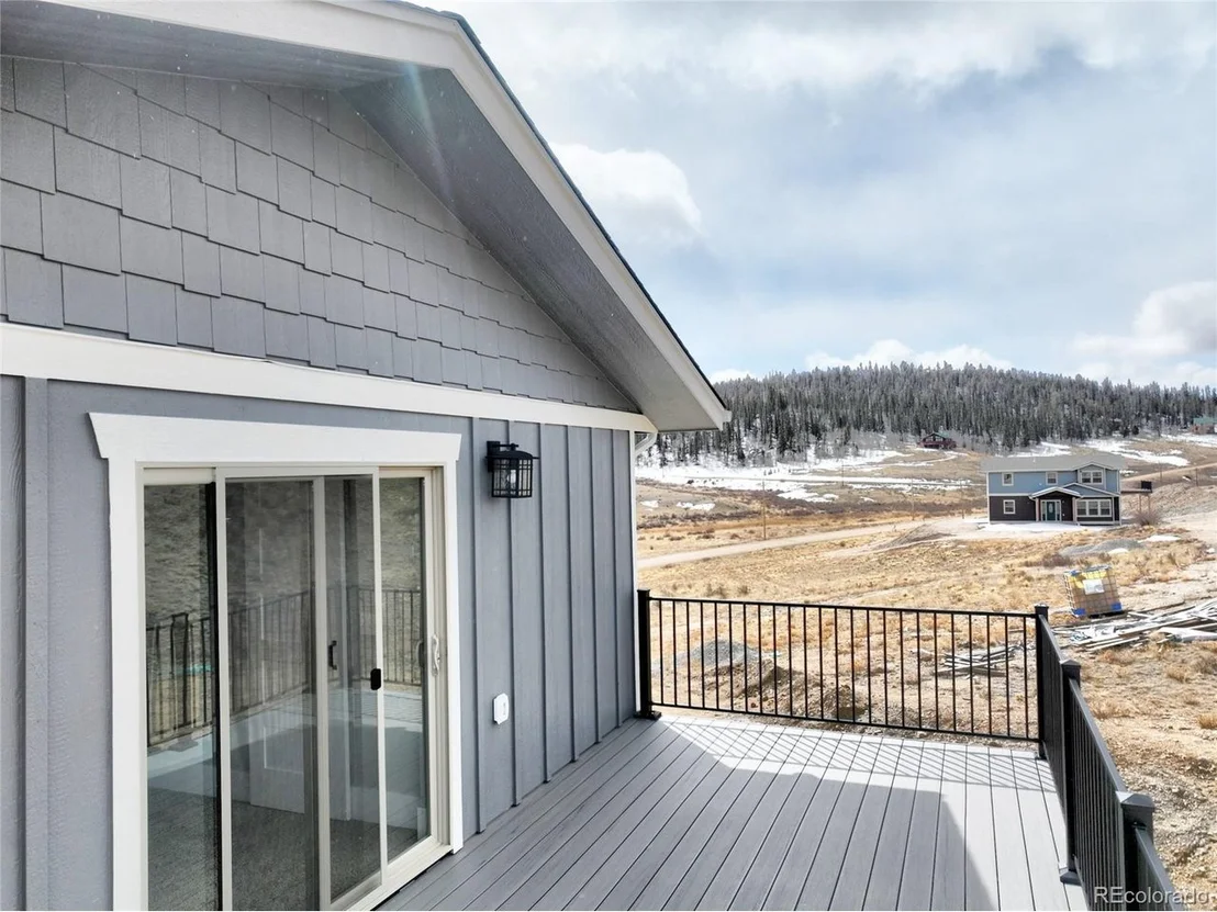 Photo of 2463 Arrowhead Dr