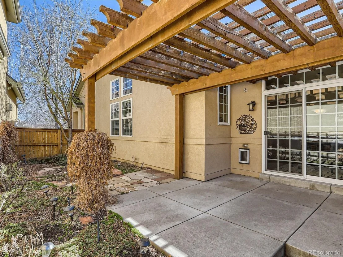 Photo of 907 Ulster Way
