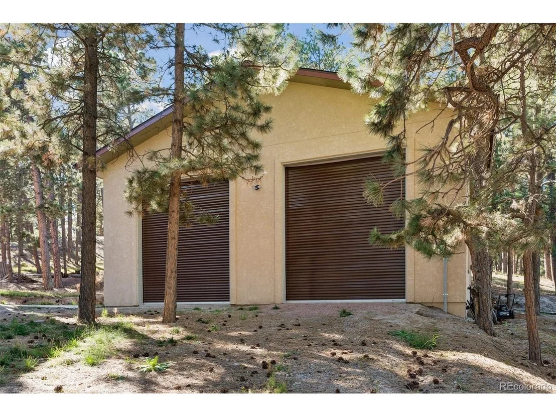 Photo of 17170 Lodgepole Rd