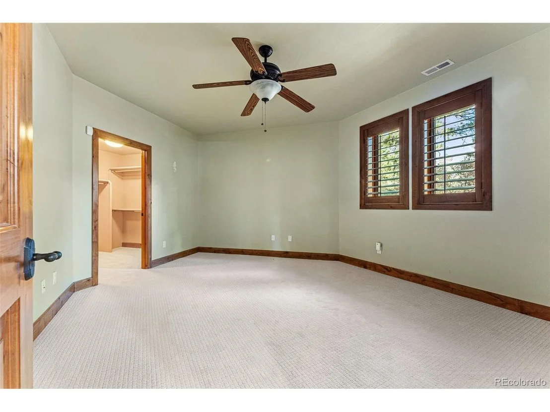 Photo of 2392 Saddleback Dr