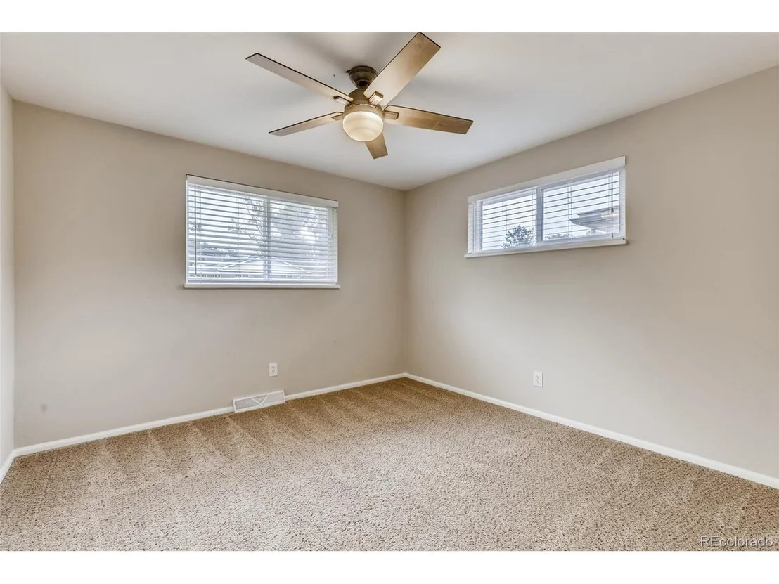 Photo of 4380 Shaw Blvd