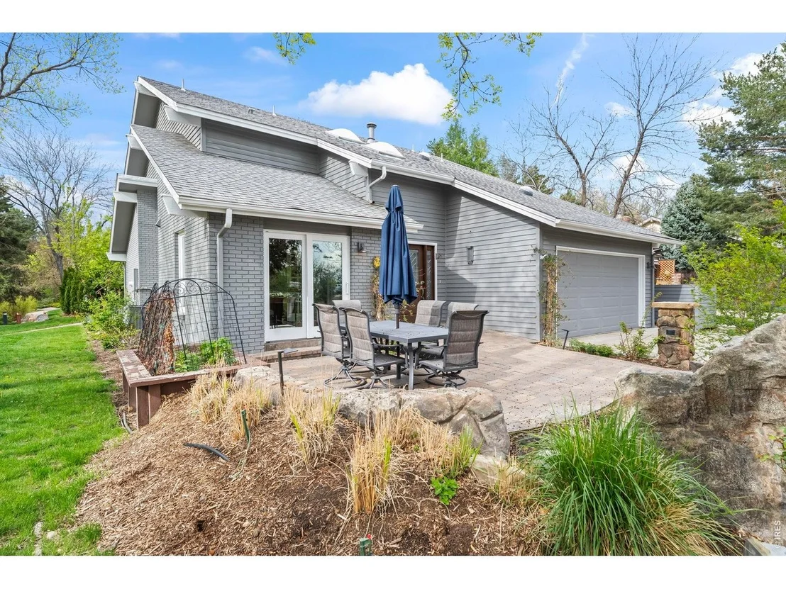 Photo of 7126 Cedarwood Cir
