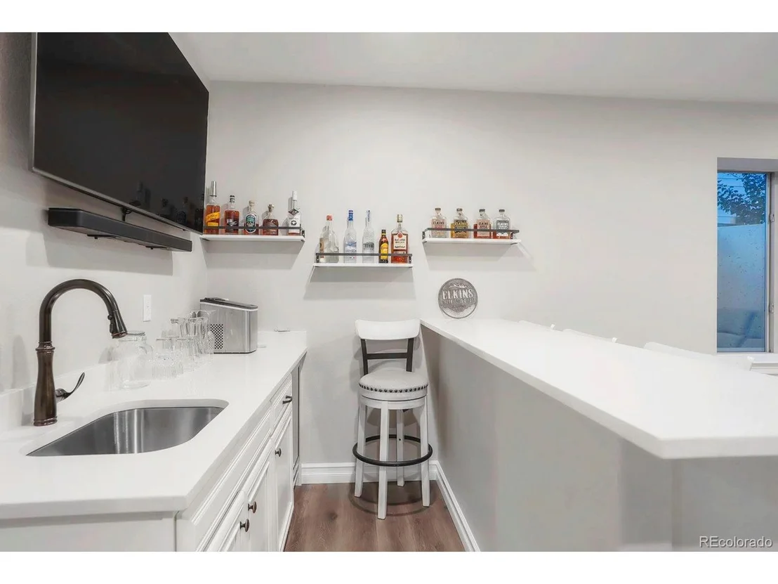 Photo of 1293 Lyons Ln