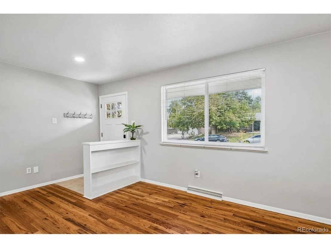 Photo of 375 Empire St
