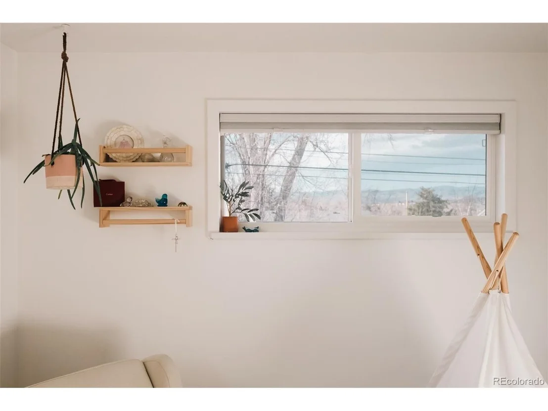 Photo of 4390 Shaw Blvd