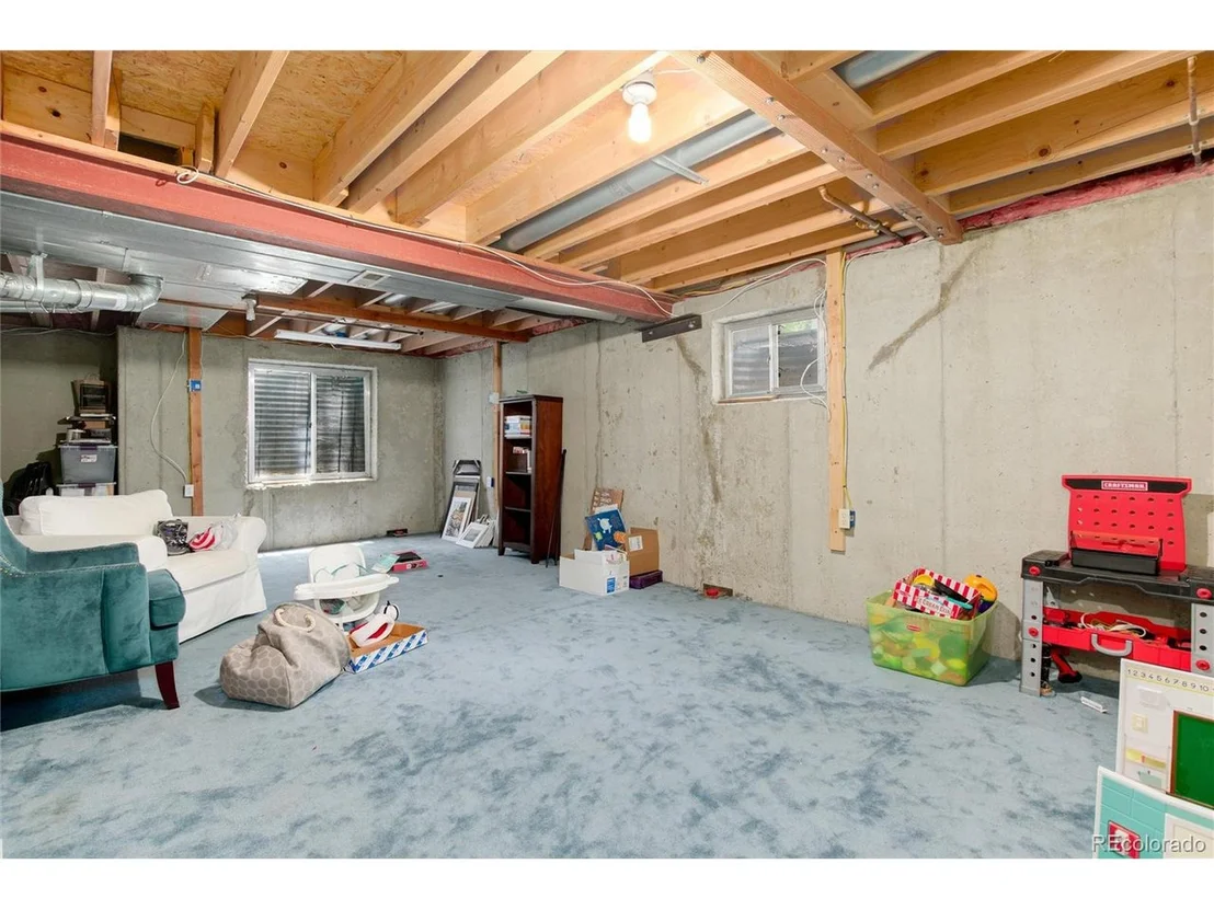Photo of 882 Garden Dr