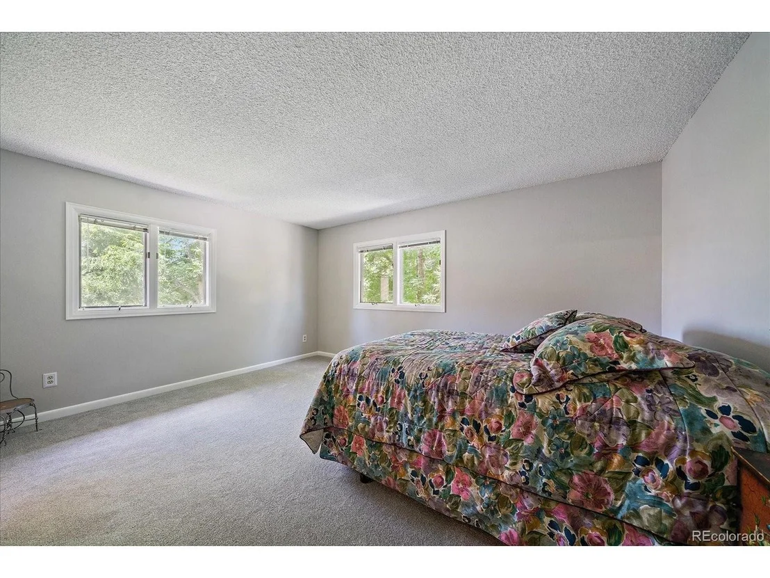 Photo of 7370 Jay St
