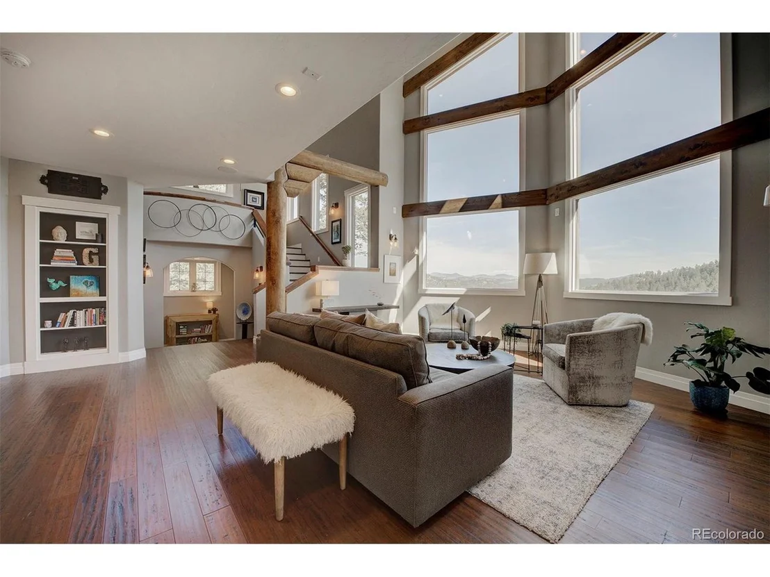 Photo of 27086 Mountain Park Rd