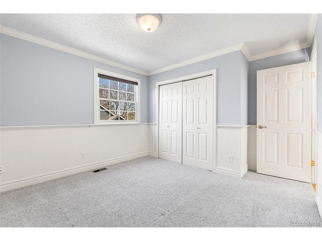 Photo of 1657 W 115th Cir