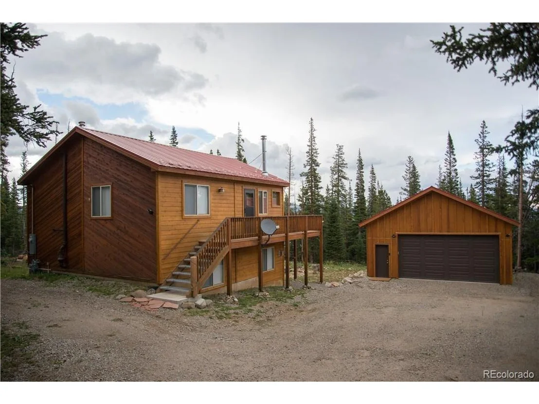 Photo of 765 Mountain View Dr
