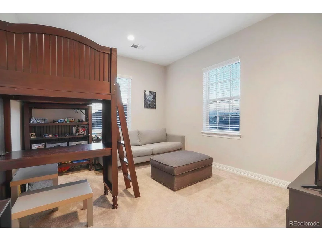 Photo of 1293 Lyons Ln