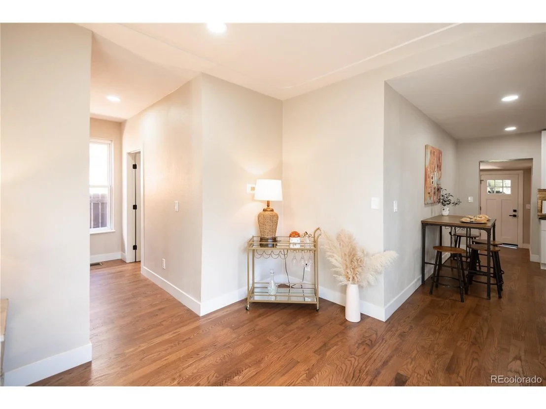 Photo of 4116 Bryant St