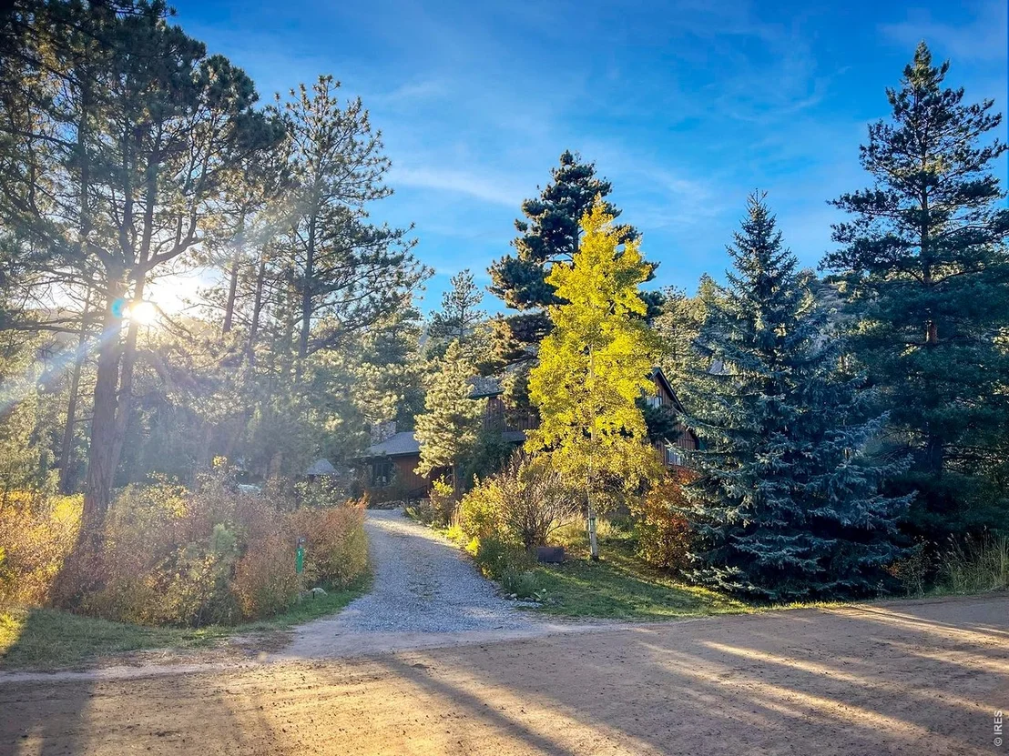 Photo of 5 Mohawk Rd