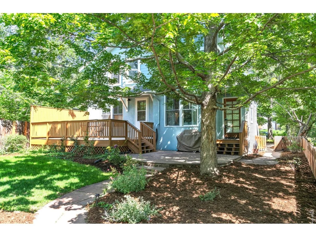 Photo of 320 Pearl St