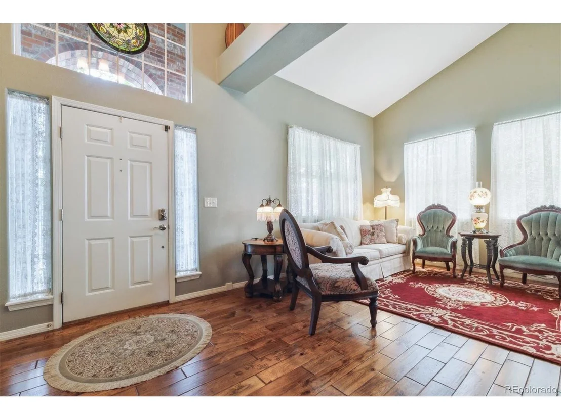 Photo of 1395 Foxtail Dr