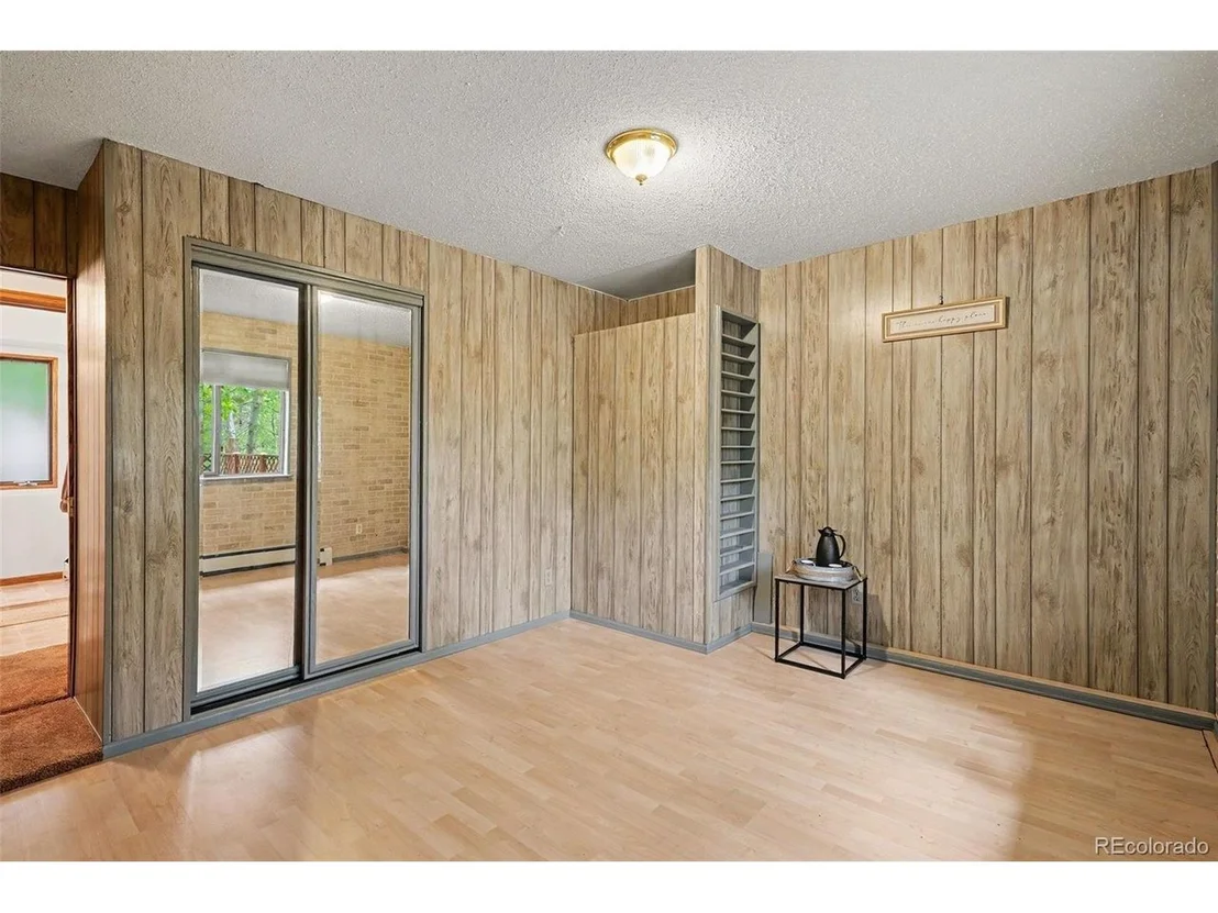 Photo of 10605 Crystal Dr