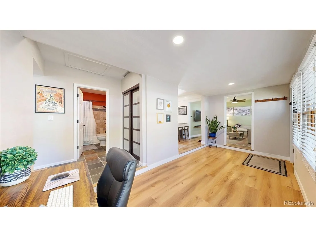 Photo of 911 6th St