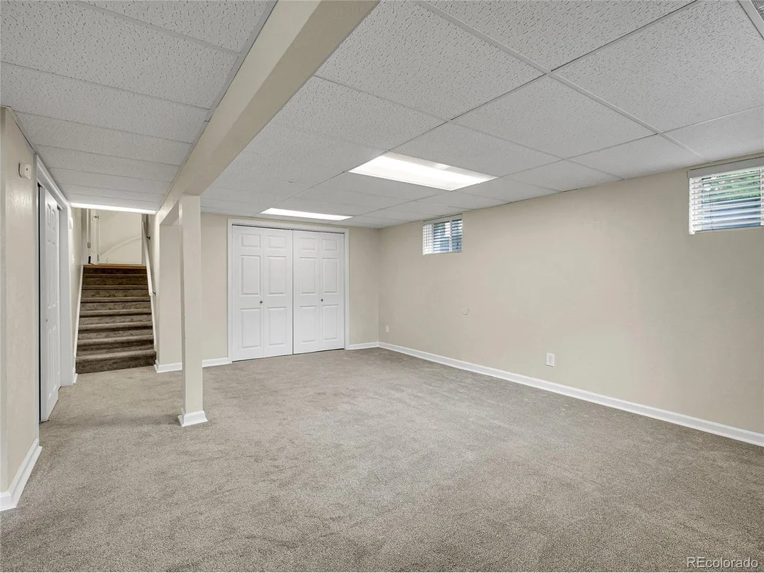 Photo of 4046 S Reading Way