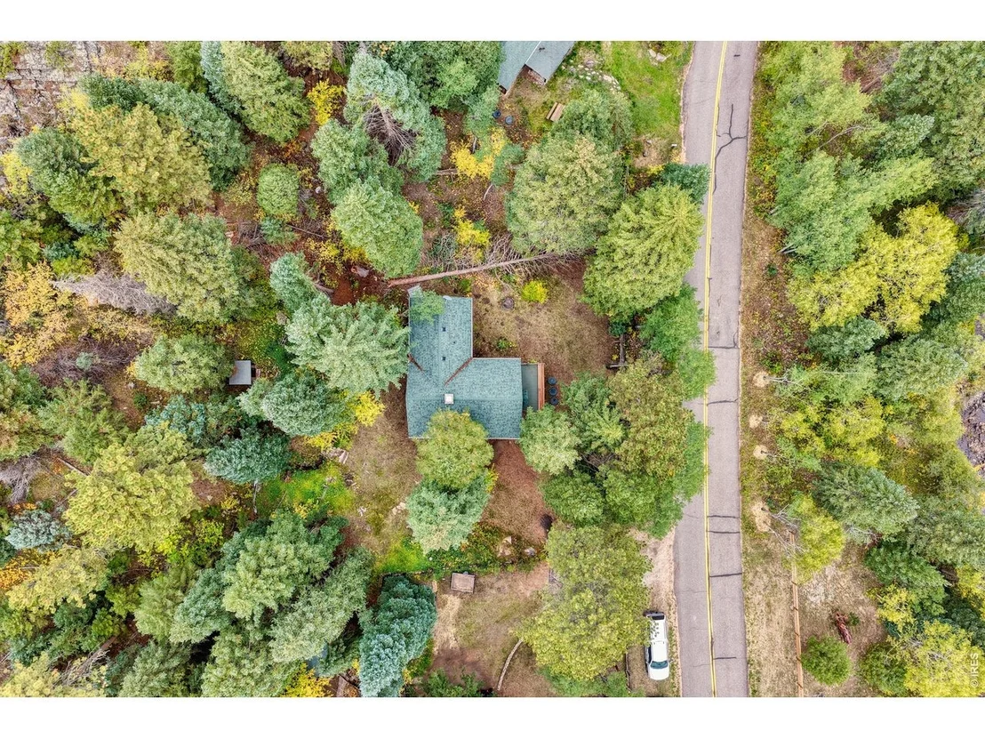Photo of 3356 Riverside Dr