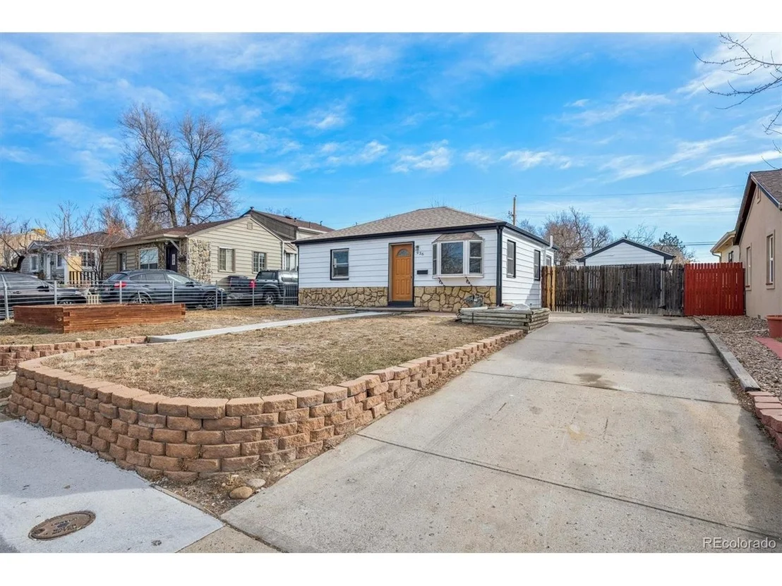 Photo of 936 Meade