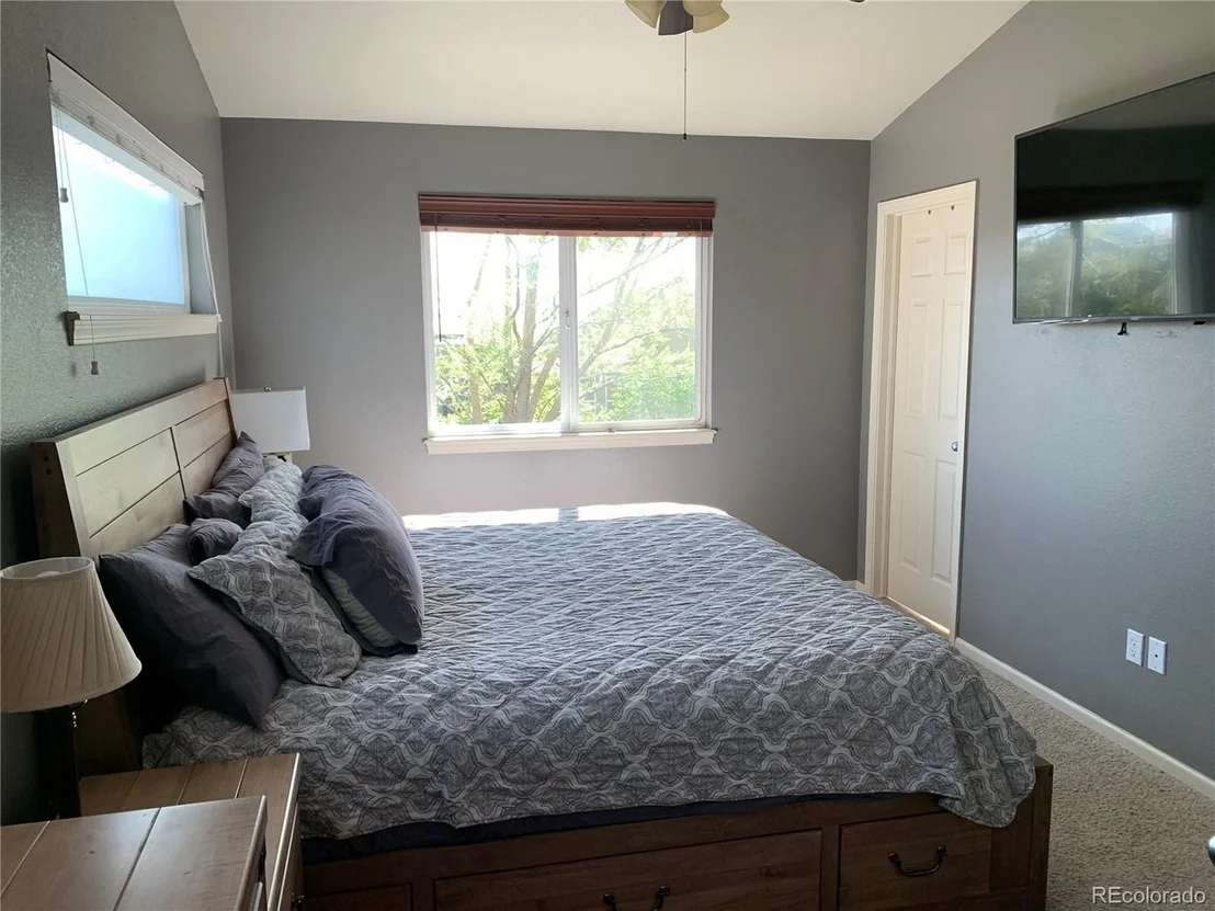 Photo of 902 Cliffrose Way