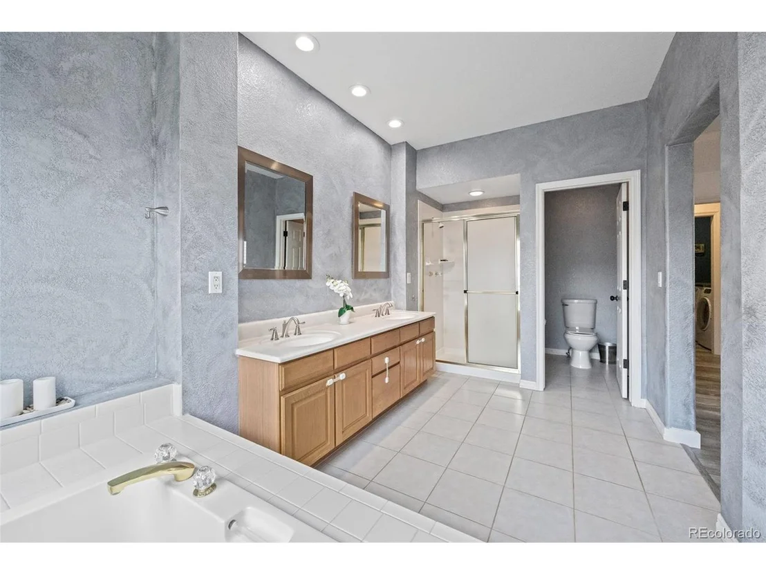 Photo of 10342 Rowlock Way