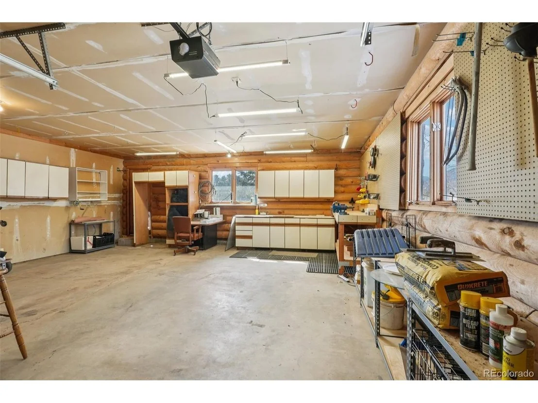Photo of 3015 Schilling Ave