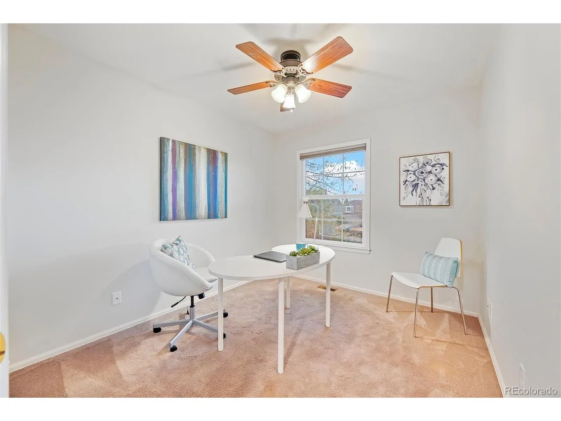 Photo of 905 Jasmine Pl